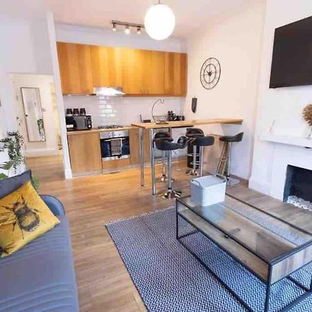 Lovely 2 Bedroom Apartment In Chelsea Sw3 London Exterior photo