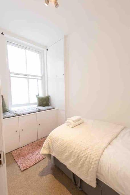 Lovely 2 Bedroom Apartment In Chelsea Sw3 London Exterior photo